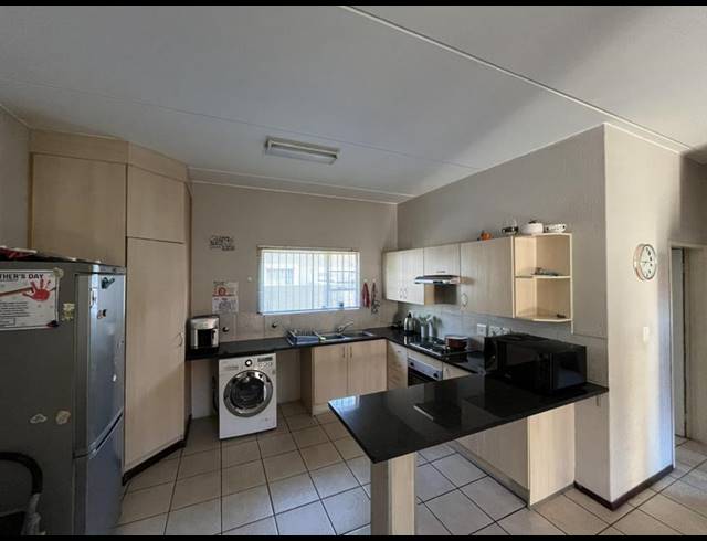 2 BEDROOM PROPERTY TO RENT IN RYNFIELD